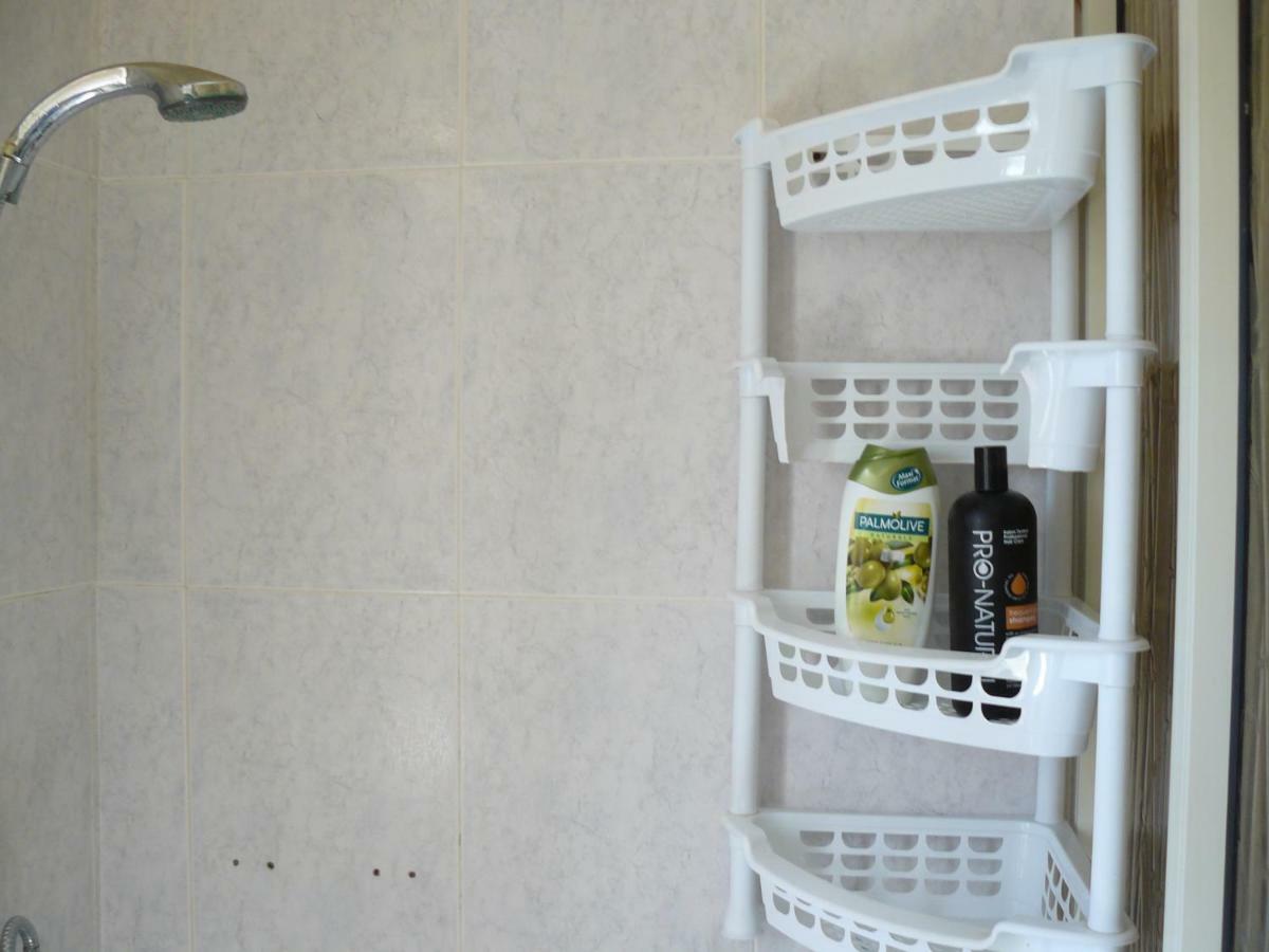 Acomodation House Kavarna Xagħra Eksteriør billede